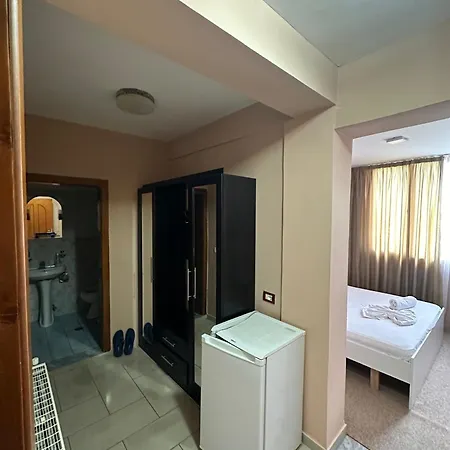 Hotel Dea *